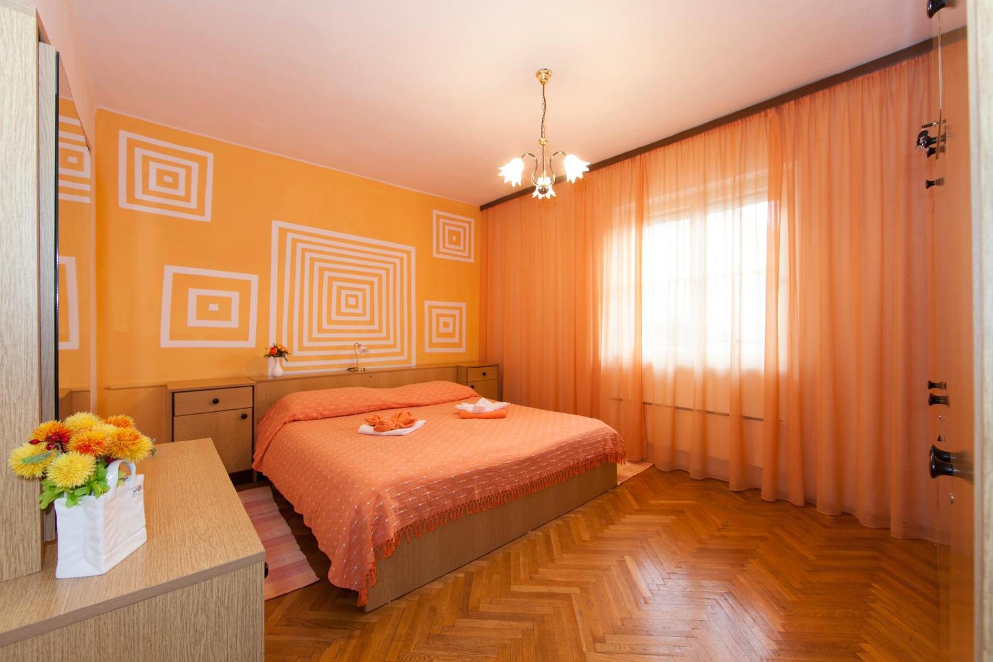 Apartmani Darinka Baška Voda Екстериор снимка