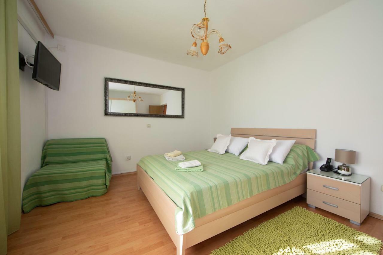 Apartmani Darinka Baška Voda Екстериор снимка