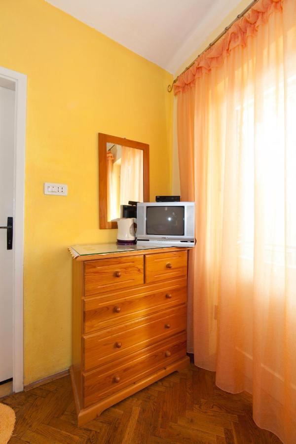 Apartmani Darinka Baška Voda Екстериор снимка